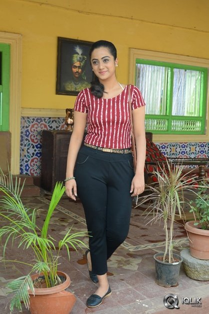 Namitha-Pramod-at-Chuttalabbayi-On-The-Sets-Press-Meet